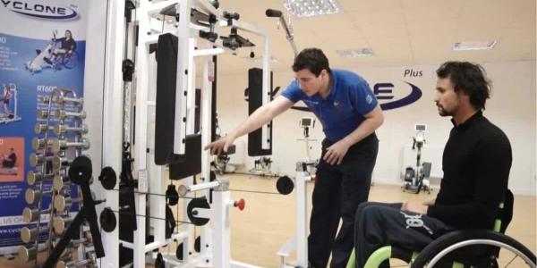 Equalizer 6000 Multi Gym, la maquina multiusos para usuarios de silla de ruedas