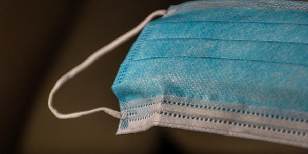 Mondragon fabricará 10 millones de mascarillas quirúrgicas en 6 meses.