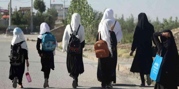 Las mujeres afganas no acceden a la educación
