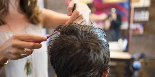 Peluquería para los niños con autismo