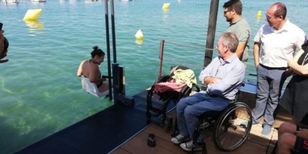 Acceso al agua personas con movilidad reducida