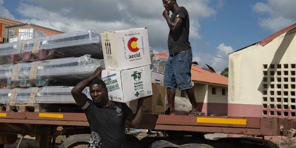 Fotografía del despliegue del hospital START de la Agencia Española de Cooperación Internacional para el Desarrollo (AECID) en Mozambique. 