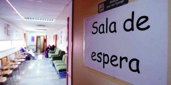 Sala de espera del CVO  de Sevilla que tiene retraso para la valoración de discapacidad