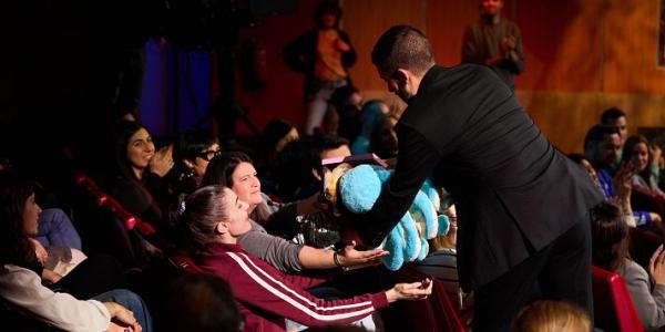 Más ayuda e investigación para la ataxia de Friedreich en La Revuelta 