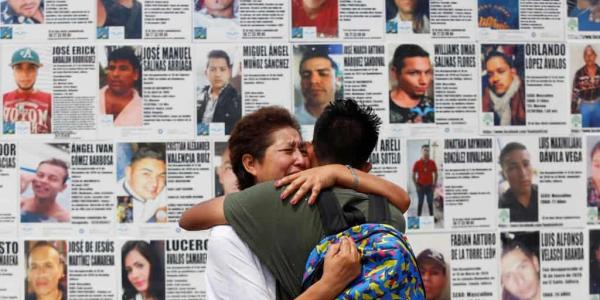 Mujeres que buscan a desaparecidos