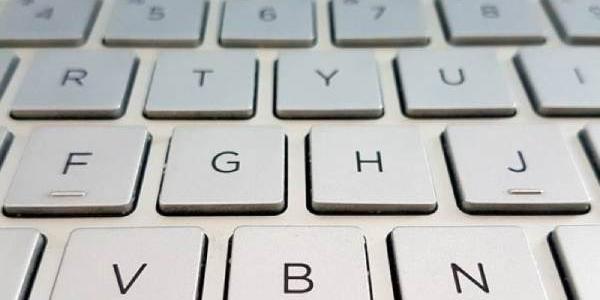 Letras del teclado del ordenador f y j