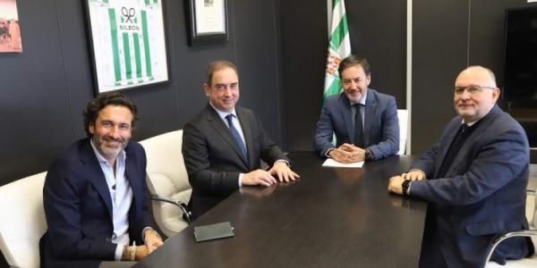 Reunion CordobaCF y Universidad Loyola