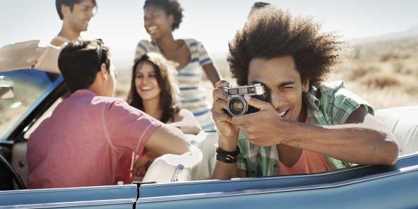 Vacaciones, jóvenes y redes sociales