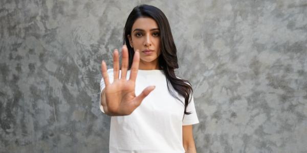 La actriz Samantha Ruth Prabhu se une a ONU Mujeres India con el objetivo de poner fin a la violencia digital contra las mujeres y las niñas.