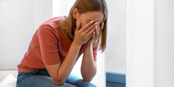 La violencia económica en mujeres es muy común