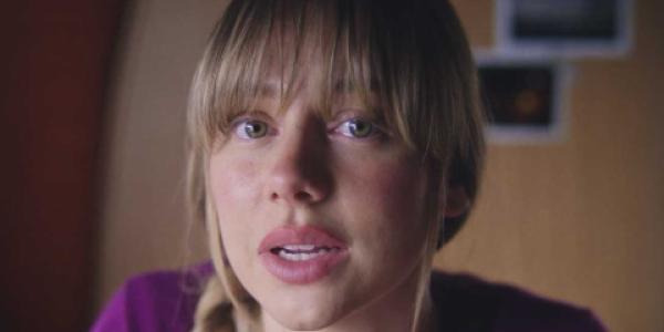 Campaña de Ester Expósito contra la violencia vicaria