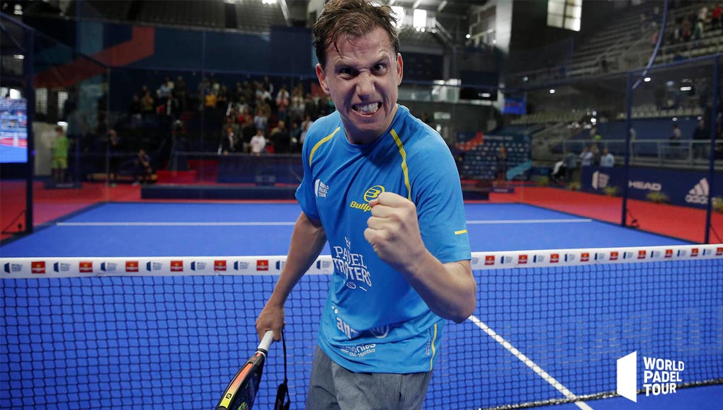 Paquito Navarro durante un partido / Padeladdict