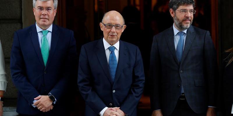 14050787w