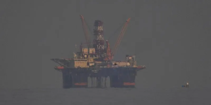 14596344w