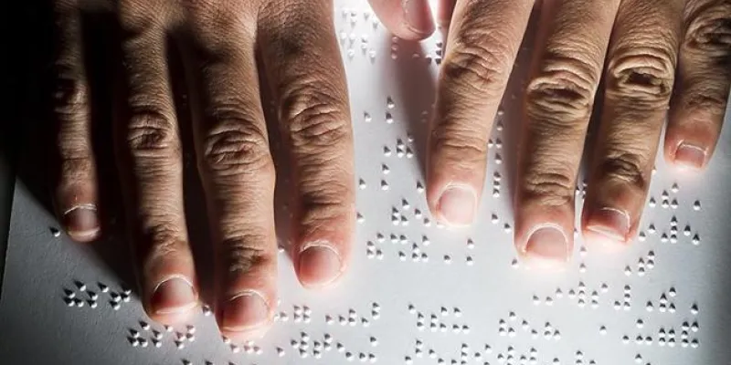 Aprendizaje del Braille en niños ciegos.