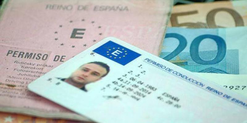 La DGT Está Quitando Los Puntos Del Carnet A La Gente Sin Multas