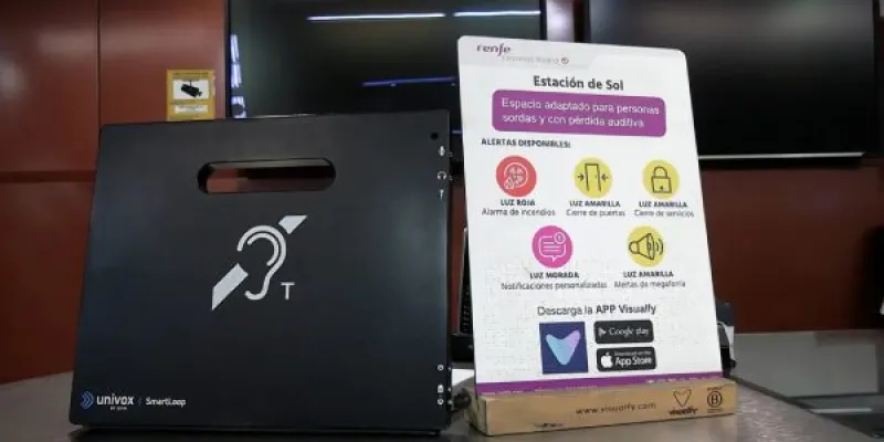 Punto informativo sobre estación de cercanías accesible a personas sordas