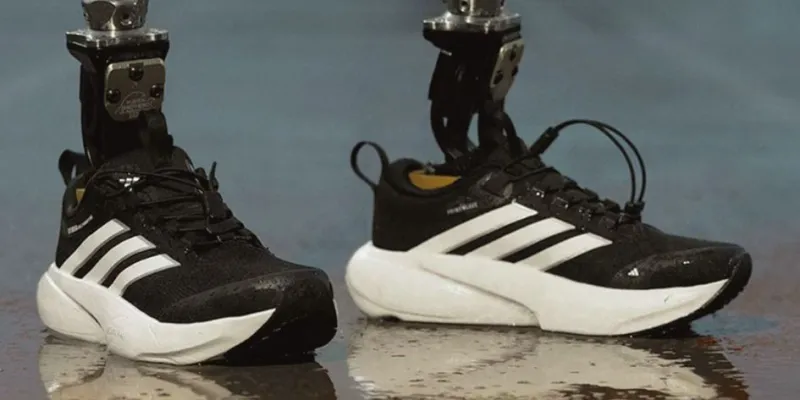 Las ‘Supernova Rise 3 Adaptive’, zapatillas de Adidas diseñadas para personas con discapacidad
