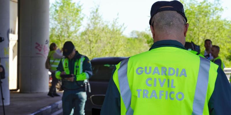 Control de la Guardia Civil de Tráfico | Foto de DGT