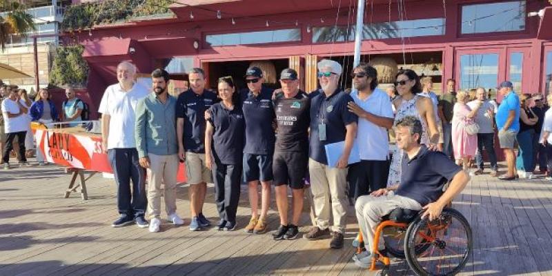 Foto de familia de la presentación del proyecto 'Yes We Sail'