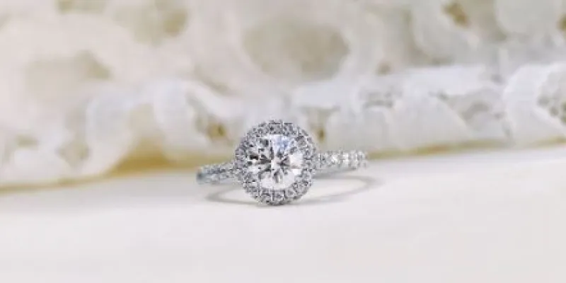Anillo de compromiso
