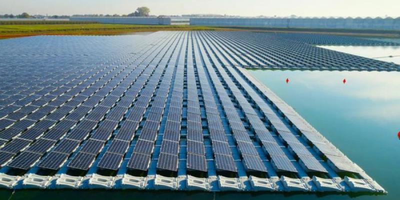 Australia combate la sequía con paneles solares