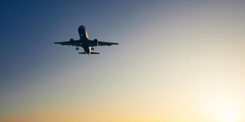 Los aviones influyen en las emisiones de carbono