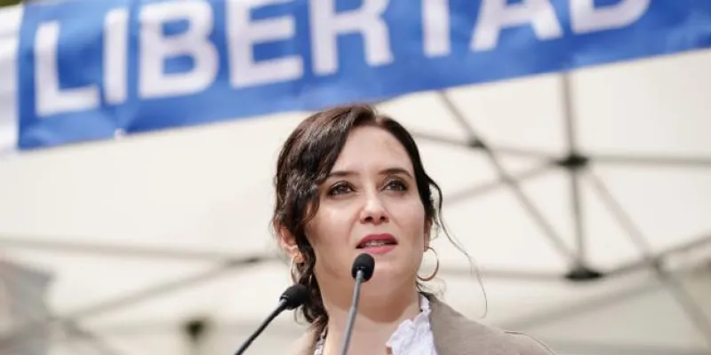 La presidenta de la Comunidad de Madrid, Isabel Díaz Ayuso, en un acto en Chamberí. / Comunidad de Madrid