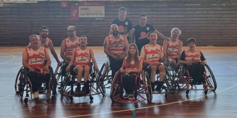 Jugadores de baloncesto en silla de ruedas