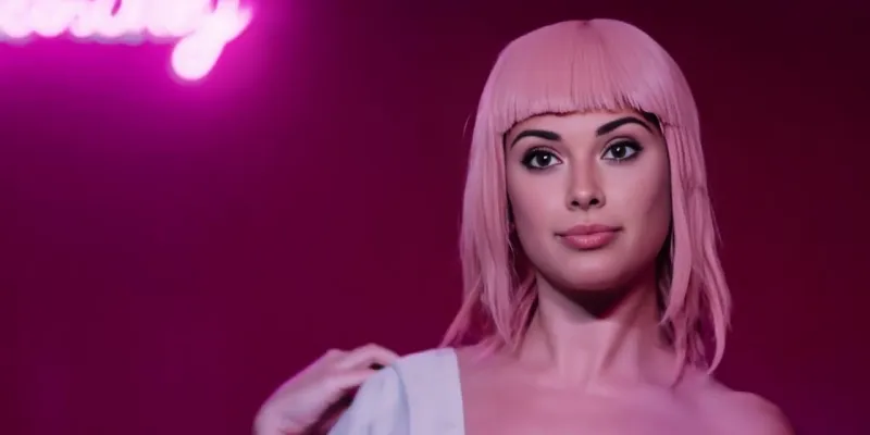 THING Girl, cortometraje de BE A LION