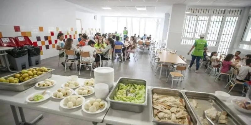 Alumnos en un comedor escolar de un centro de de Extremadura. 