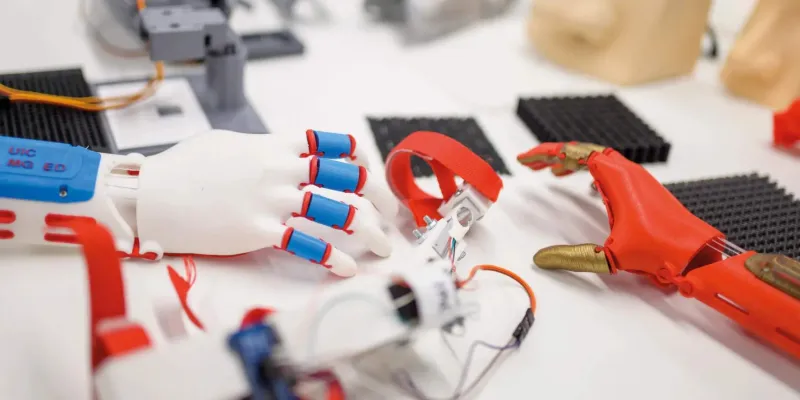 Bioingeniería y manos robóticas