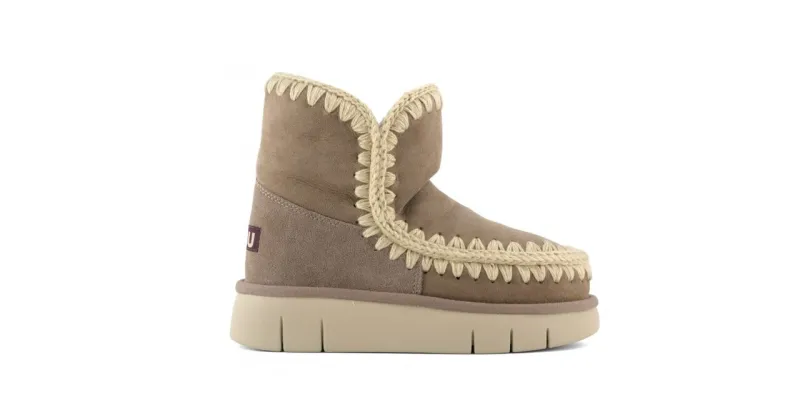 Botas MOU