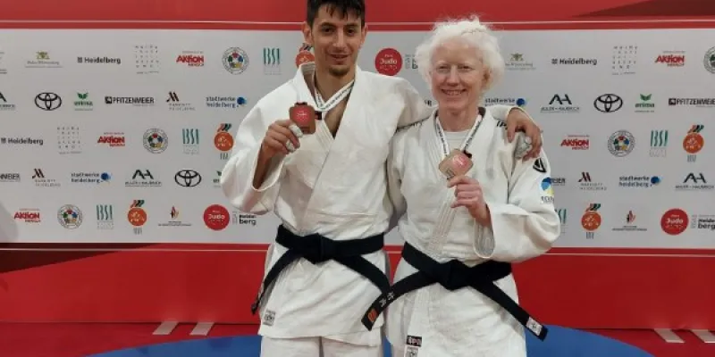  Marta y Daniel con sus medallas de bronce en el Gran Prix de Heidelberg 