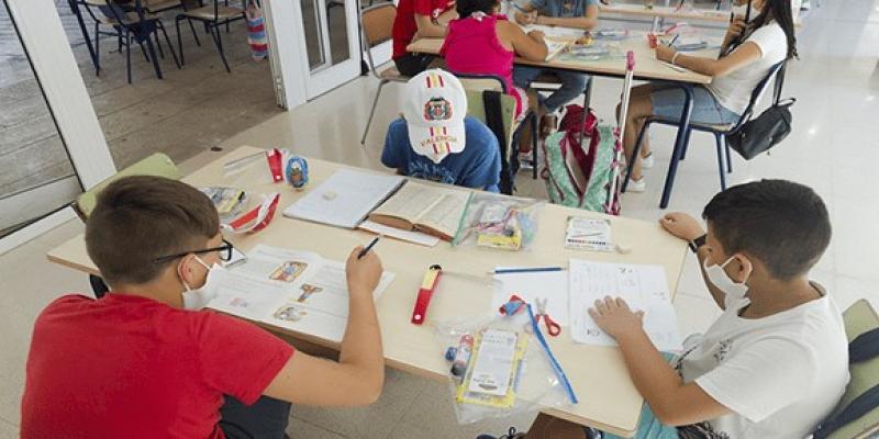 Niños en la escuela / Corresponsables