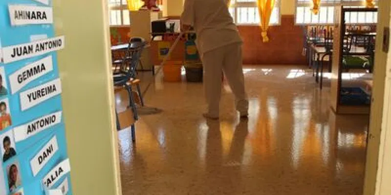 Nuevos formato de limpieza en los colegios sevillanos