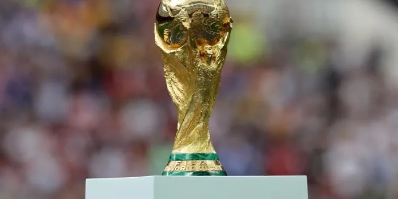 Trofeo que acredita al campeón de la Copa del Mundo de Fútbol 