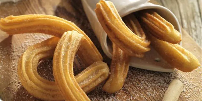 Churros caseros con azúcar