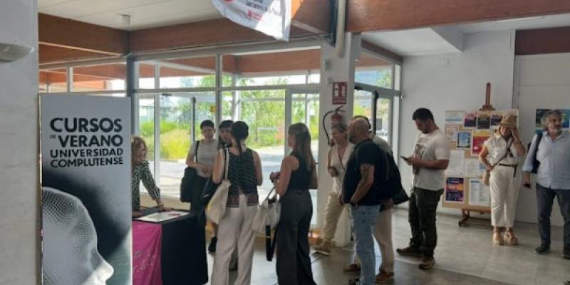 Cursos contra la violencia digital a las mujeres en El Escorial