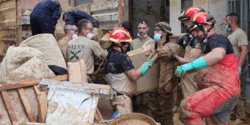 Militares trabajando en la localidad de Masanasa | Foto del MDE