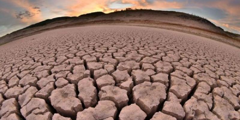 Desertificación en embalse de Entrepeñas, Guadalajara