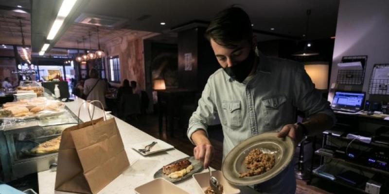 Camarero en un restaurante 