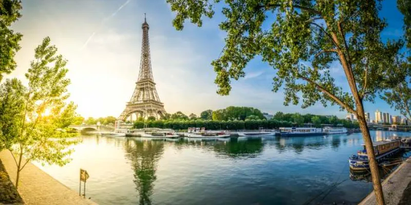 París