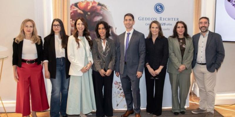 Participantes en la presentación del 'Informe Taboo'