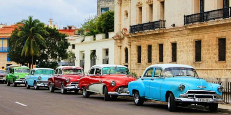 Calle de La Habana, Cuba