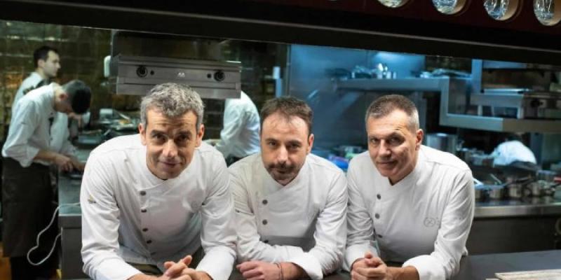 Los chefs Mateu Casanas, Eduard Xatruch y Oriol Castro.