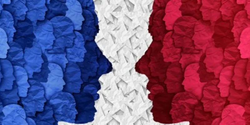 Infografía con recortes de caras formando la bandera de Francia
