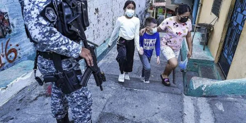 Los derechos humanos en El Salvador derrumbados