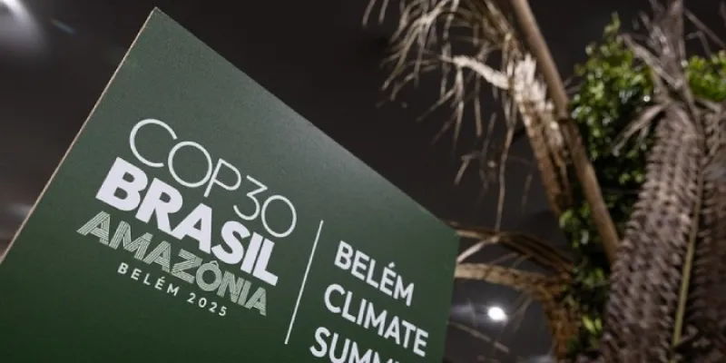 Cartel de la COP30 en Belém (Brasil) 