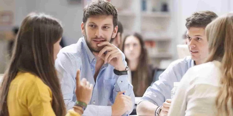 Los jóvenes españoles no tienen recursos para emprender